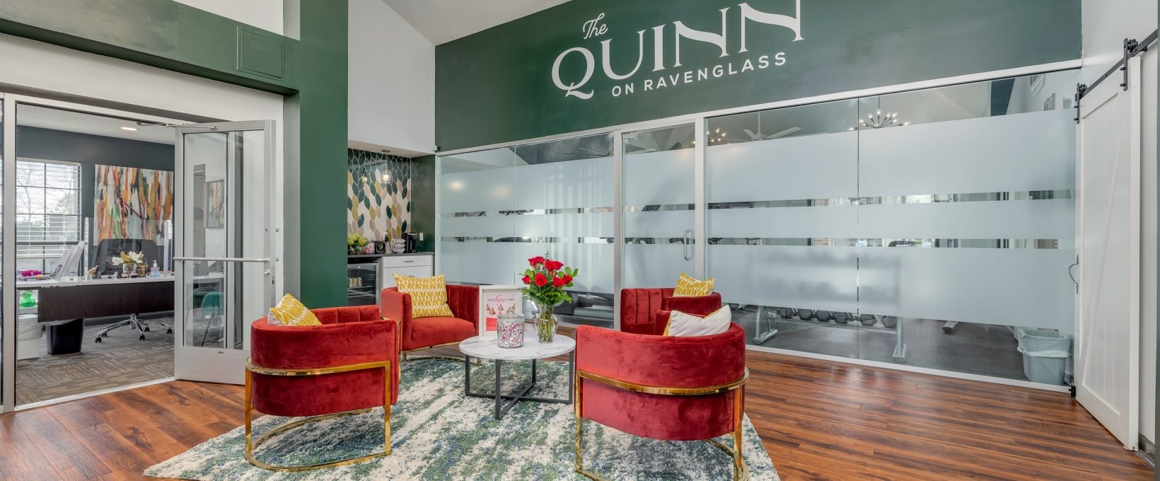 the quinn apartments in dallas, texas at The  Quinn on Ravenglass